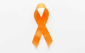 Pomarańczowa wstążka 288x180 - Farmakoterapia stwardnienia rozsianego